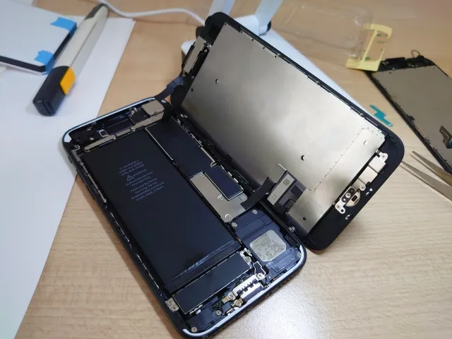 【修理レポート】iPhone 6sのスピードバッテリー交換