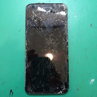 iPhone7重度破損