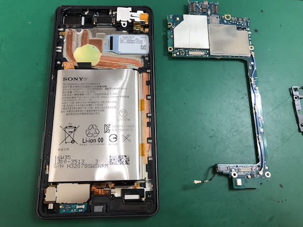 修理レポートxperia X Performanceバッテリー交換 Iphone修理のダイワン