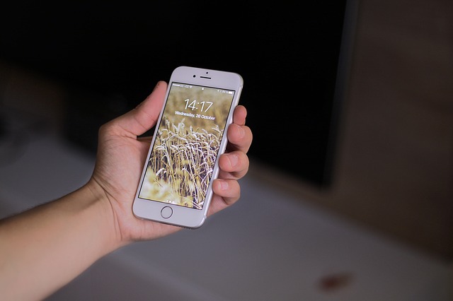 豆知識 Iphoneを10秒で強制終了 再起動する方法 Iphone修理のダイワン