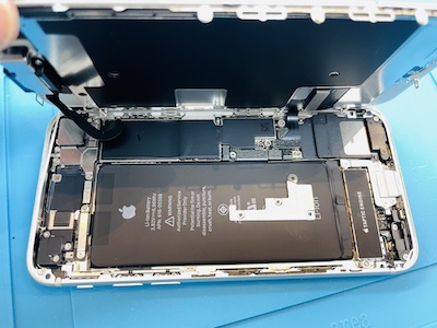 名東区一社より》アイフォン８バッテリー交換| iPhone修理ダイワンテレコム