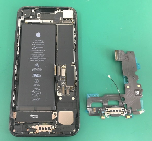 Iphone7のドックコネクタ修理 Iphone修理のダイワン
