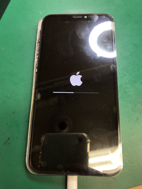 Iphonex リンゴループの原因 Iphone修理のダイワン