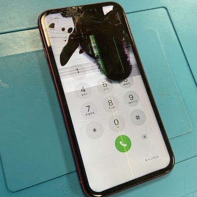 iPhoneXRので液晶漏れ【画面修理】| iPhone修理ダイワンテレコム