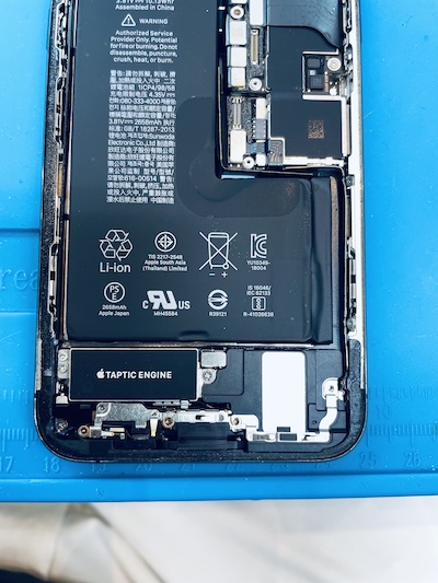 iPhoneXs 水没　ラウドスピーカー