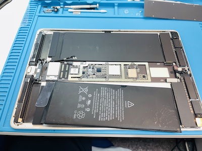 iPad Pro10.5　バッテリー外す