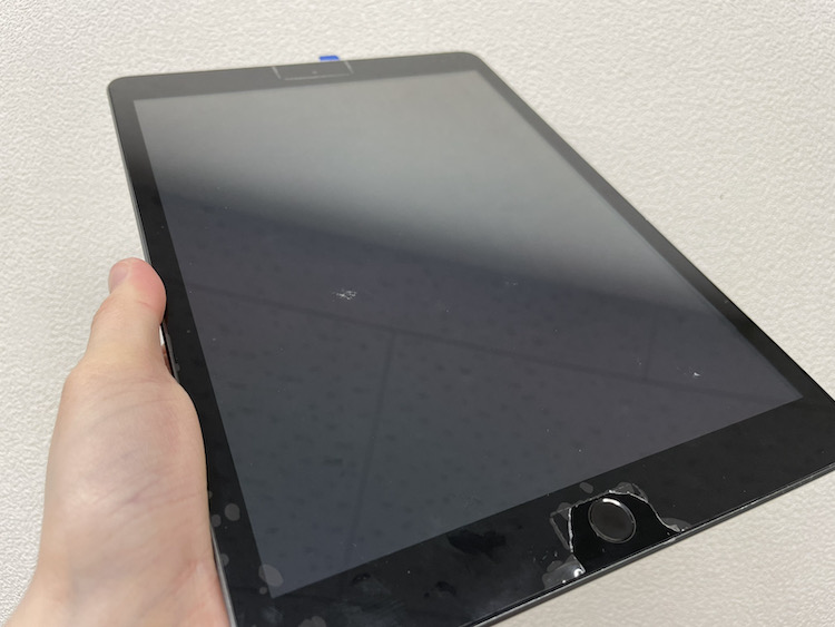 iPad 第8世代 画面交換修理