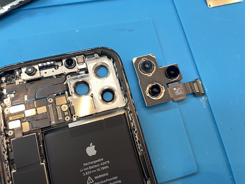 iPhone12Pro リアカメラ交換とレンズ割れ修理