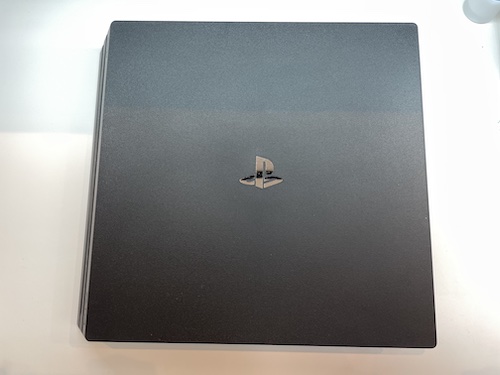 PS4Pro CUH-7200B 裏面の外し方