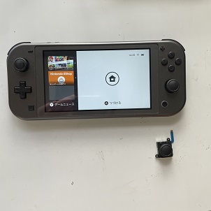 Nintendo-Switch-lite-joycon-repair