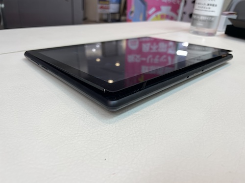 Lenovo Tab10(TB-X505F)　画面浮き