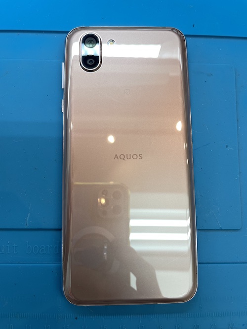 AQUOS R2 バッテリー交換