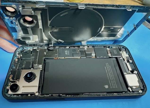 iPhone14　水没修理