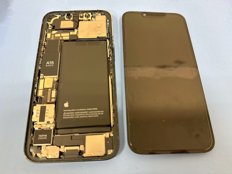 iPhone13 画面修理 浦安