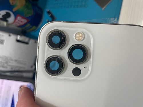 iPhone修理　渋谷　しぶちか　駅直結　アウトカメラレンズ修理　最安