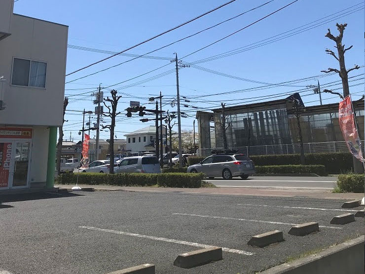 ダイワンテレコム長野店駐車場その2